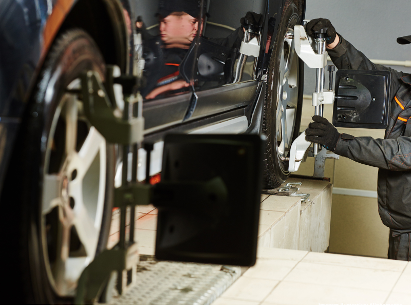 Combo SUV/CAMINHONETE - Alinhamento + Balanceamento (até 4 pneus)